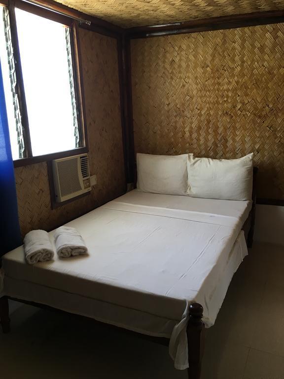 Casa Montemar Express Coron Exterior photo